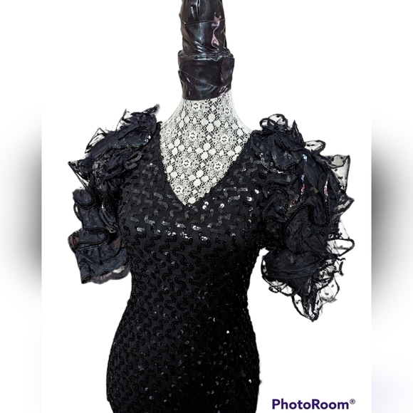 HP. Vintage LORIANN Cocktail Dress - Picture 3 of 16